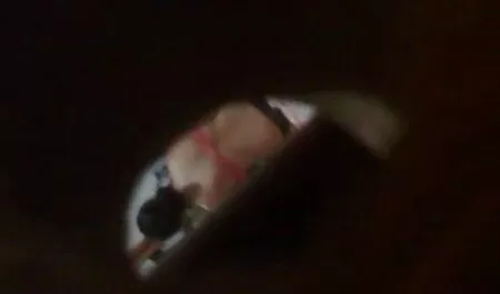 Kocka Transzi összetöri a nagy faszt ingyen szeksz