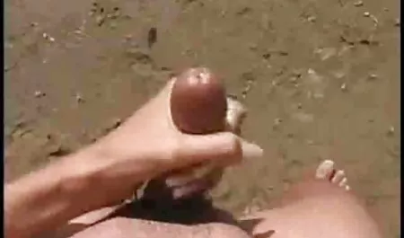 Ladyboy Tini Sovány backless anya fia szeksz video