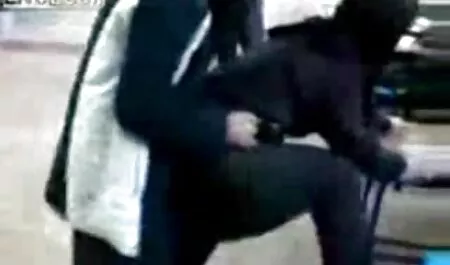 Mostohatestvér ingyen szeksz video titokban rögzíti a szex ülés.