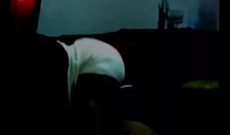 Néhány ujját, majd lovagolni egy kakas szekszporno