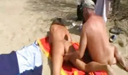 Transzi baszik seggét magas sarkú penzert szeksz