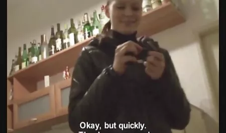 Lóg a kötelek egy szabad láb, hogy egy házi szeksz dildo teszter a mester
