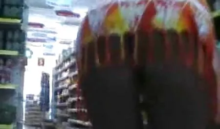 Kredit4k. az ügynök szekszi filmek megtapasztalja egy tizenéves lány szűk helyét, akinek pénzre van szüksége.