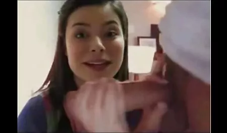 Busty Felesége éret szeksz