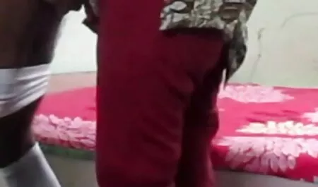Busty Hina eszik pornó szeksz a száját, miután kurva